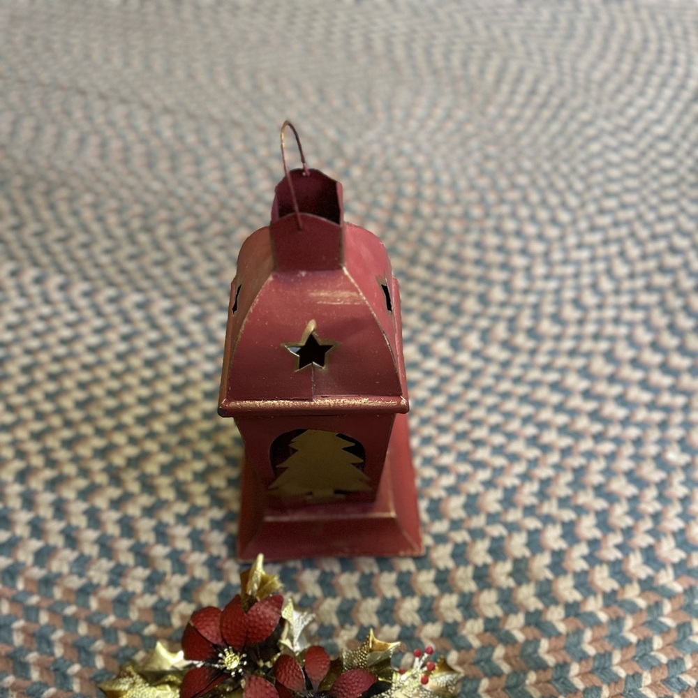 Cute Christmas lantern